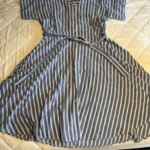 Ralph Lauren Chaps dress in Petite XL. Classic and classy.  In mint condition